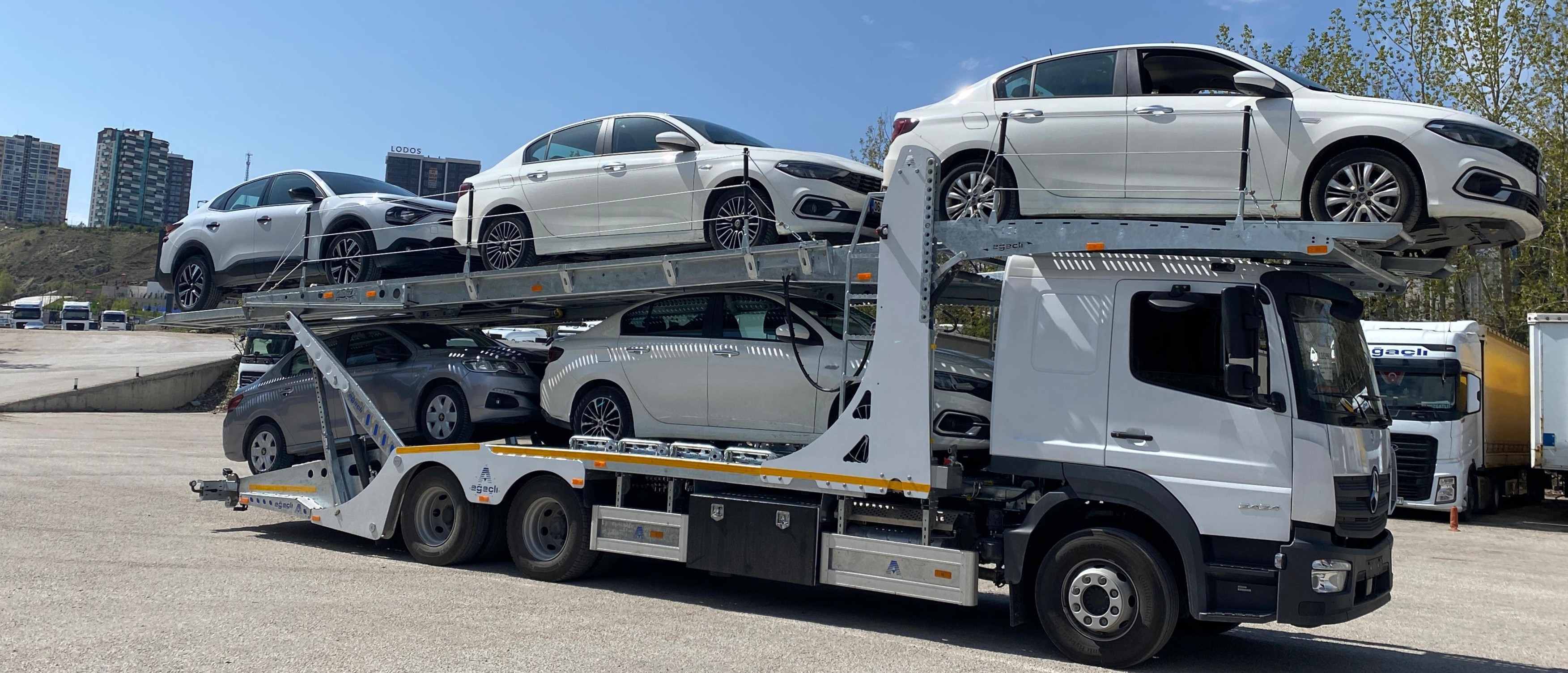 Ağaçlı Petrol ve Ticaret Slider