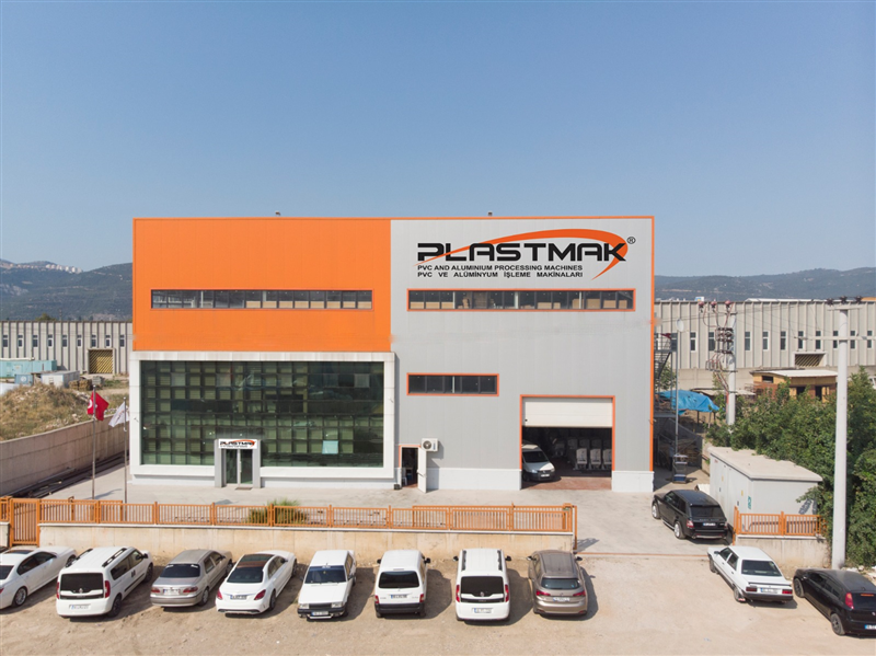 Plastmak Makina  Banner